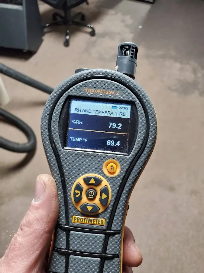 Moisture meter humidity assessment for Fire & Smoke Damage Restoration in Philadelphia